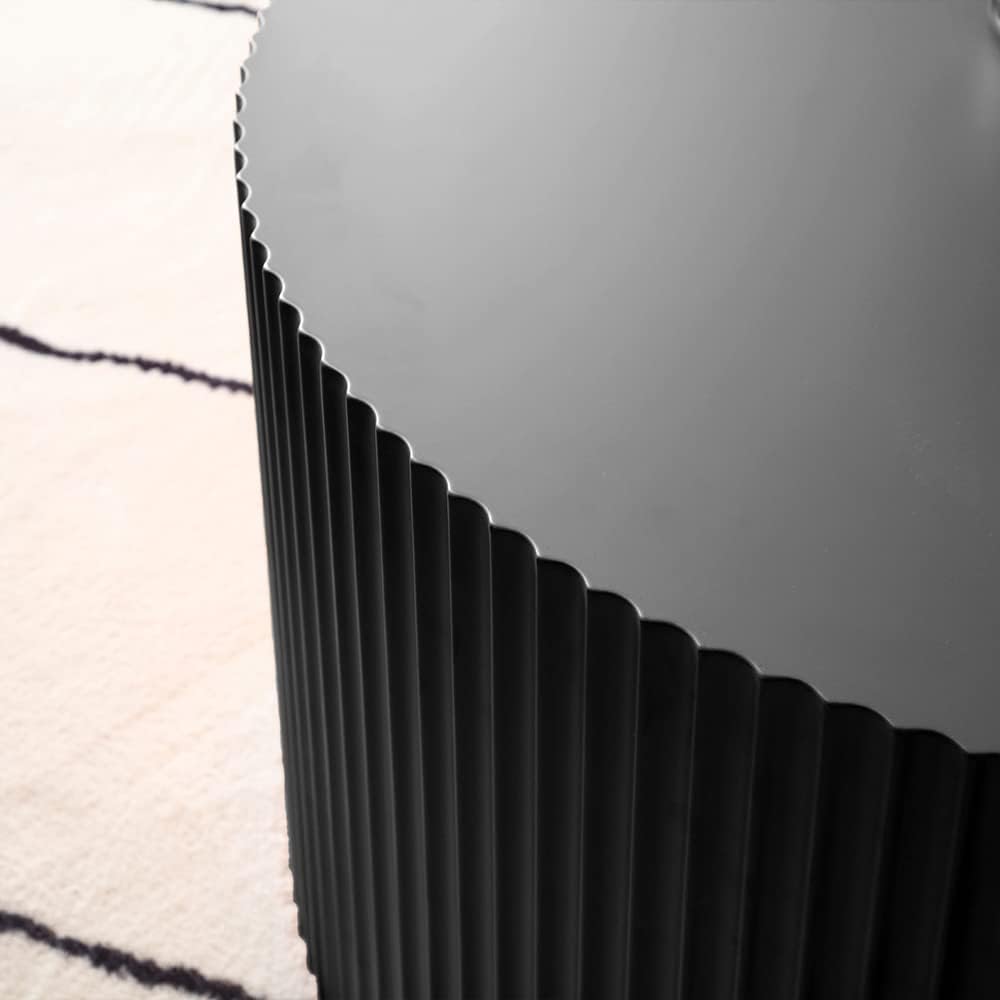 WILLIAMSPACE 35.43' Round Coffee Table, Matte Black Wooden Coffee Table for Living Room, Modern Luxury Side Tables Accent End Table for Apartment, ø35.43 * 13.78H (Black-Round)