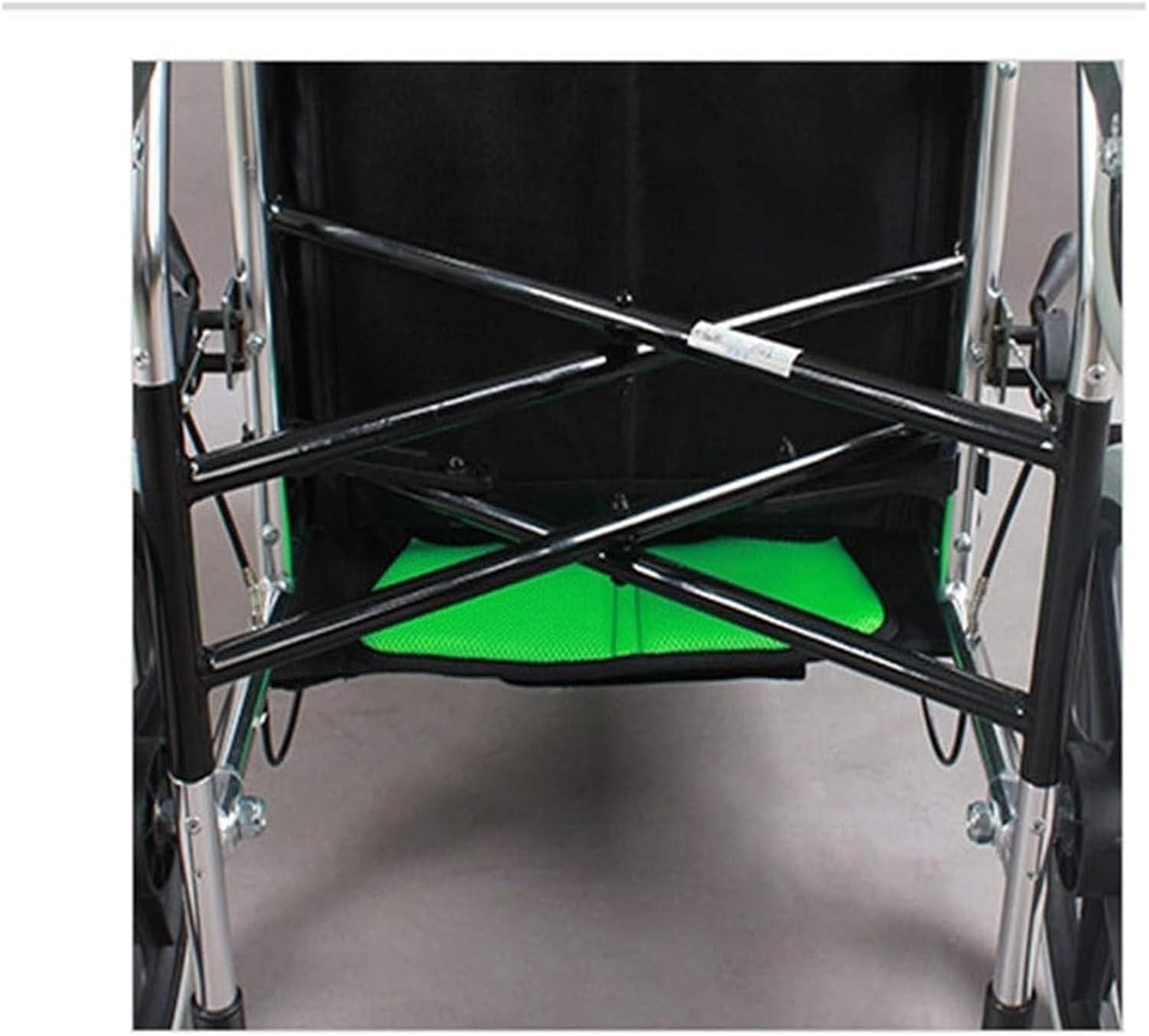 Folding wheelchairs Folding Wheelchair Sponge Cushion Small Foldable Aluminum Alloy Disability Scooter Ramp Safety Brake Loading 100kg Push Type Trolleys