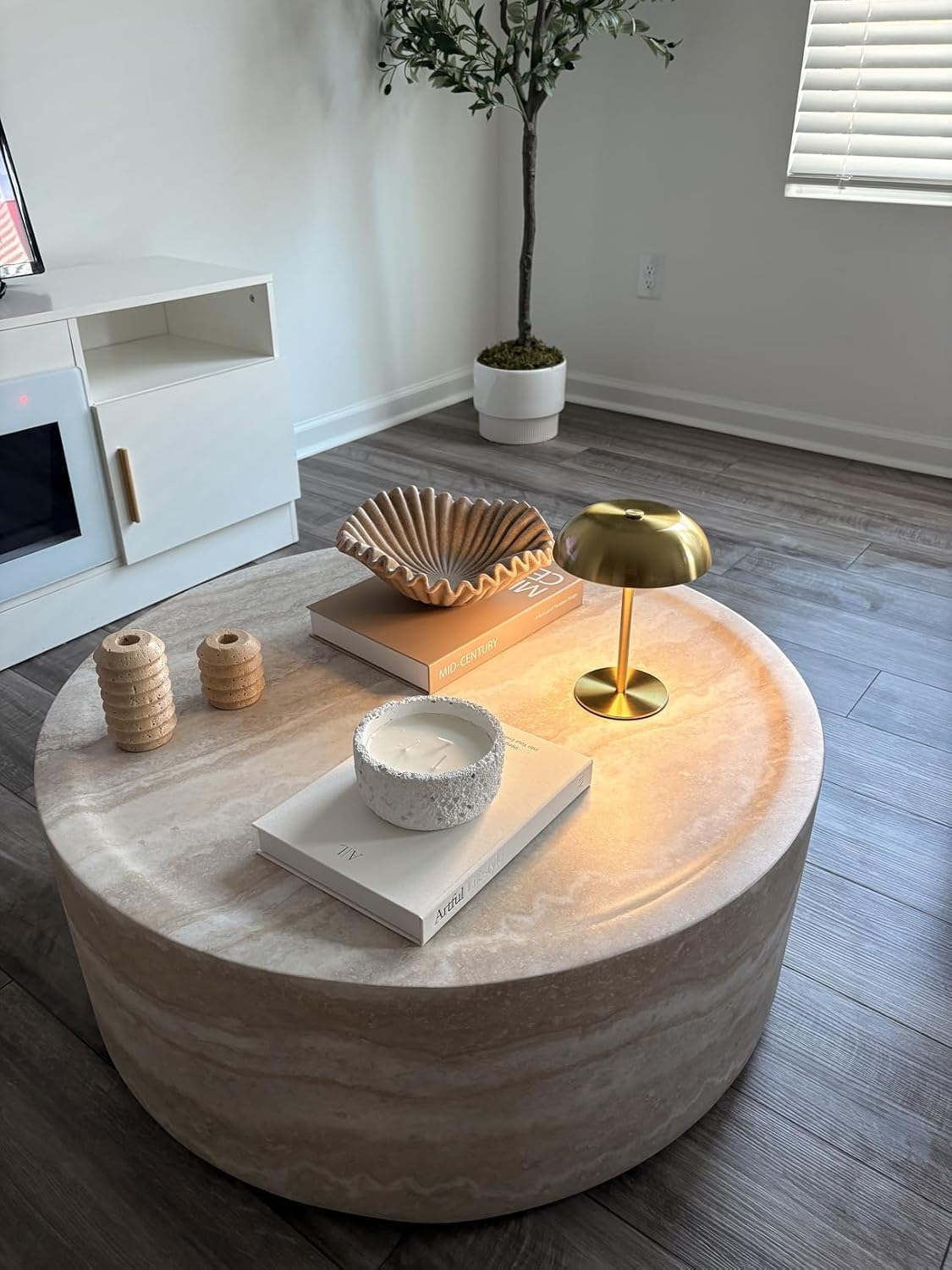 JUSTONE 31.49' Round Coffee Table, Modern Marble Faux Pattern - Minimalist Accent Table for Living Room,Office
