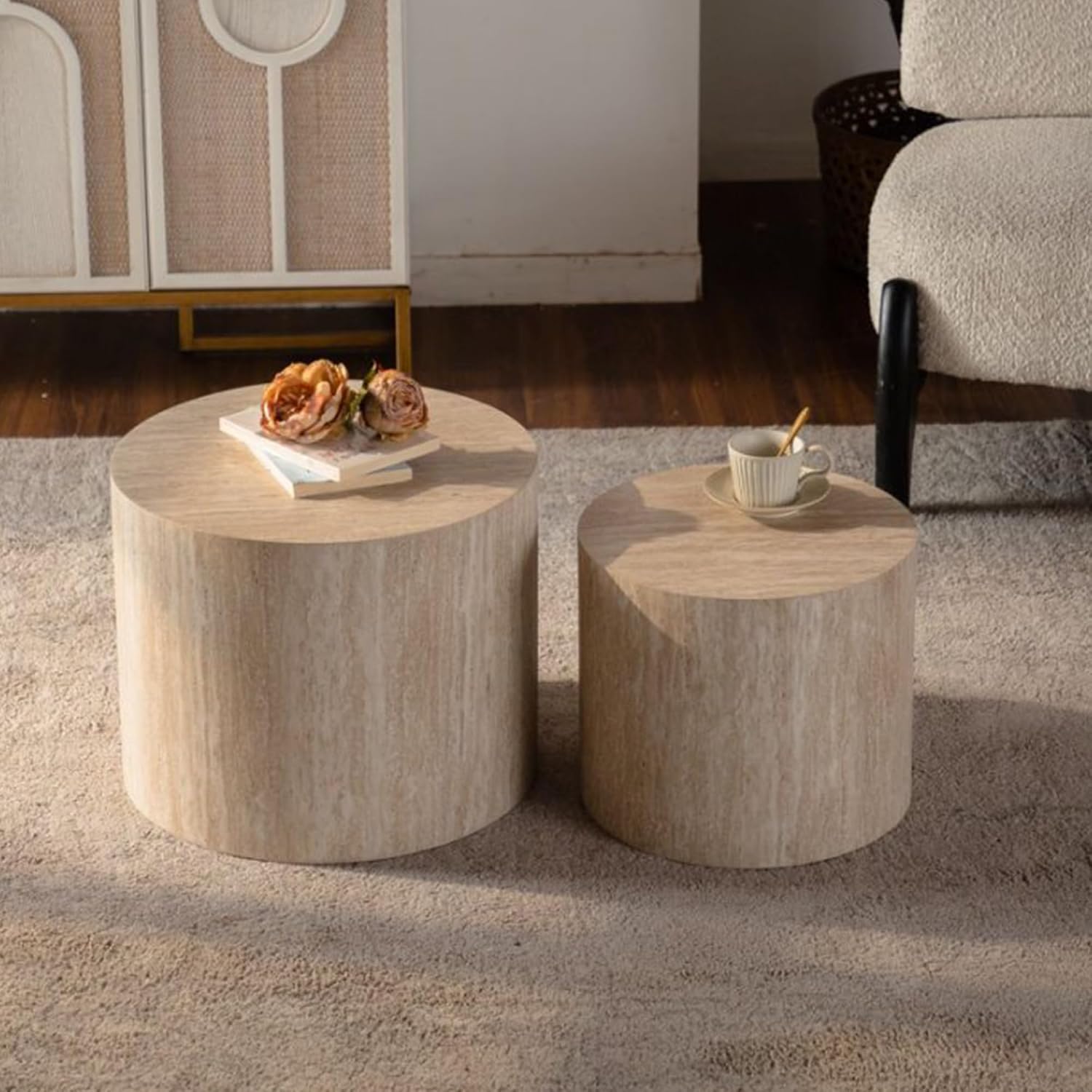 GDFStudio Round Nesting Coffee Table Set of 2, Modern Wooden Accent Side Table, Space Saving Small Circular Tea Coffee Tables and End Tables Sets for Living Room Small Space, No Assembly, Amber
