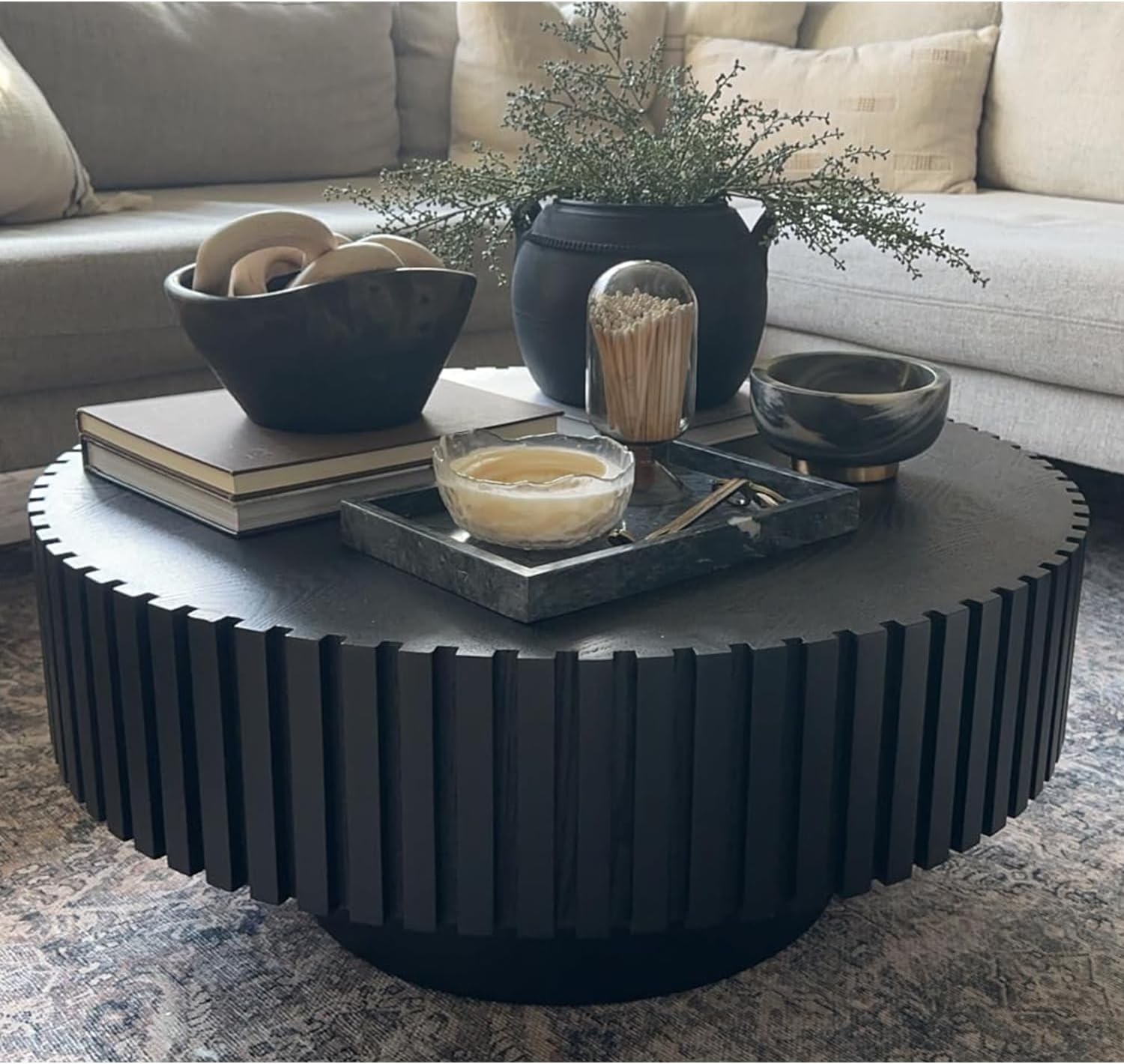 31.49'' Black Round Coffee Table Modern Wood Coffee Table for Living Room, Contemporary Circle Fluted Drum Style, Easy Assembly, Black (ø31.49'' x 13.77'')