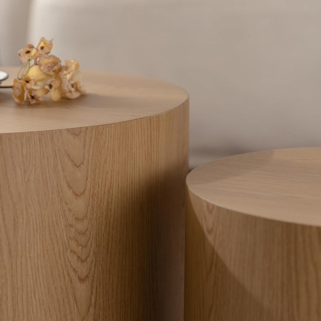 GDFStudio Round Nesting Coffee Table Set of 2, Modern Wooden Accent Side Table, Space Saving Small Circular Tea Coffee Tables and End Tables Sets for Living Room Small Space, No Assembly, Natural Wood