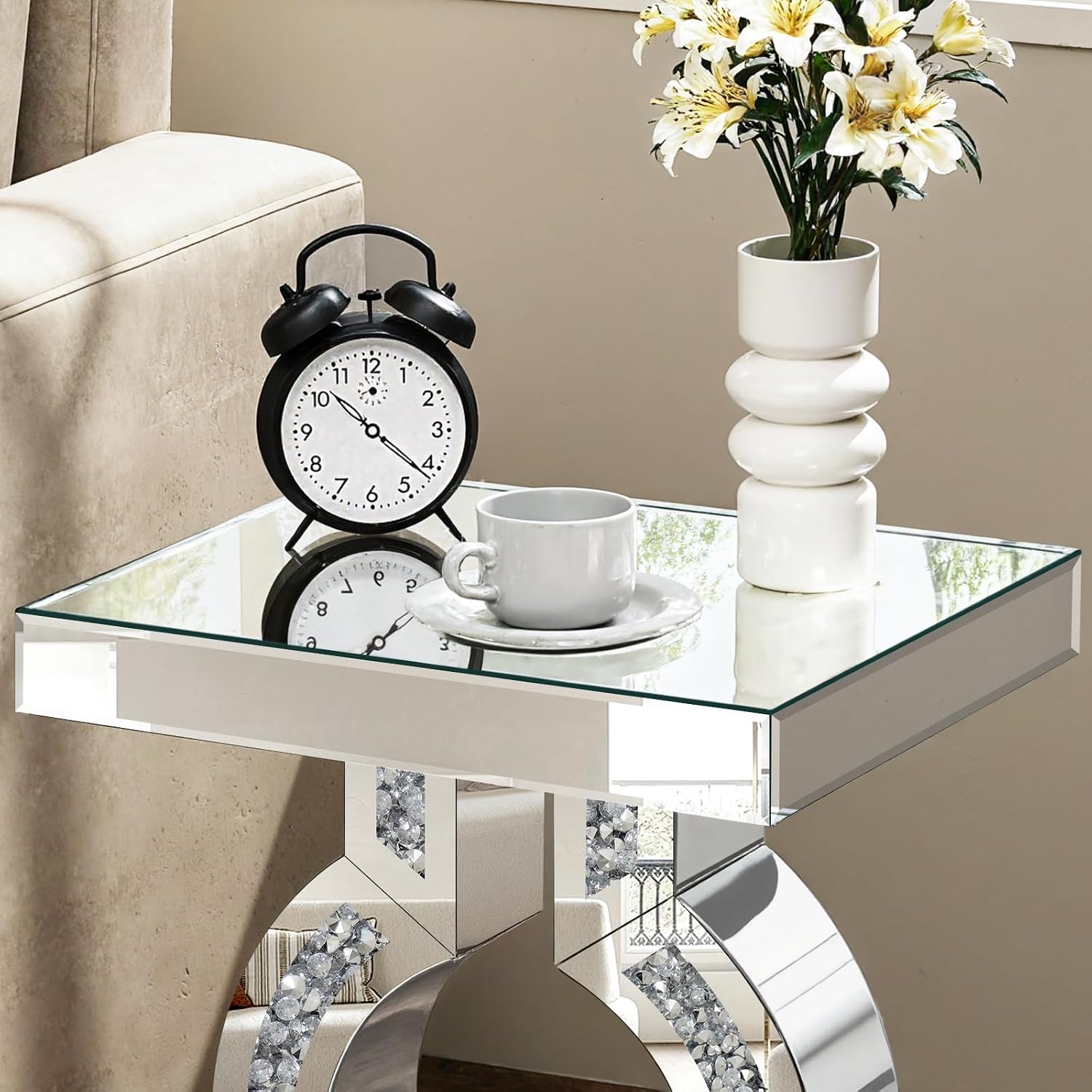 Crushed Diamond Mirrored End Table, Silver Side Accent Table, Small Mirrored Coffee Table for Living Room, Bedroom, 16'x12'x23'