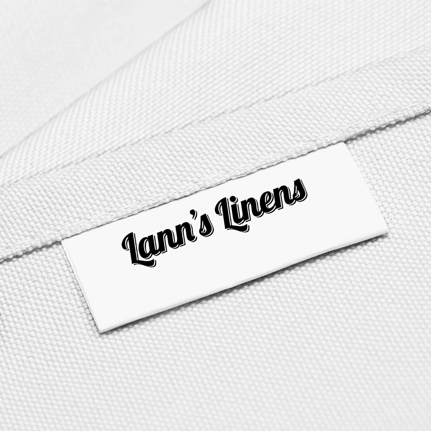 Lann's Linens - 10 Premium 108' Round Tablecloths for Wedding/Banquet/Restaurant - Polyester Fabric Table Cloths - White