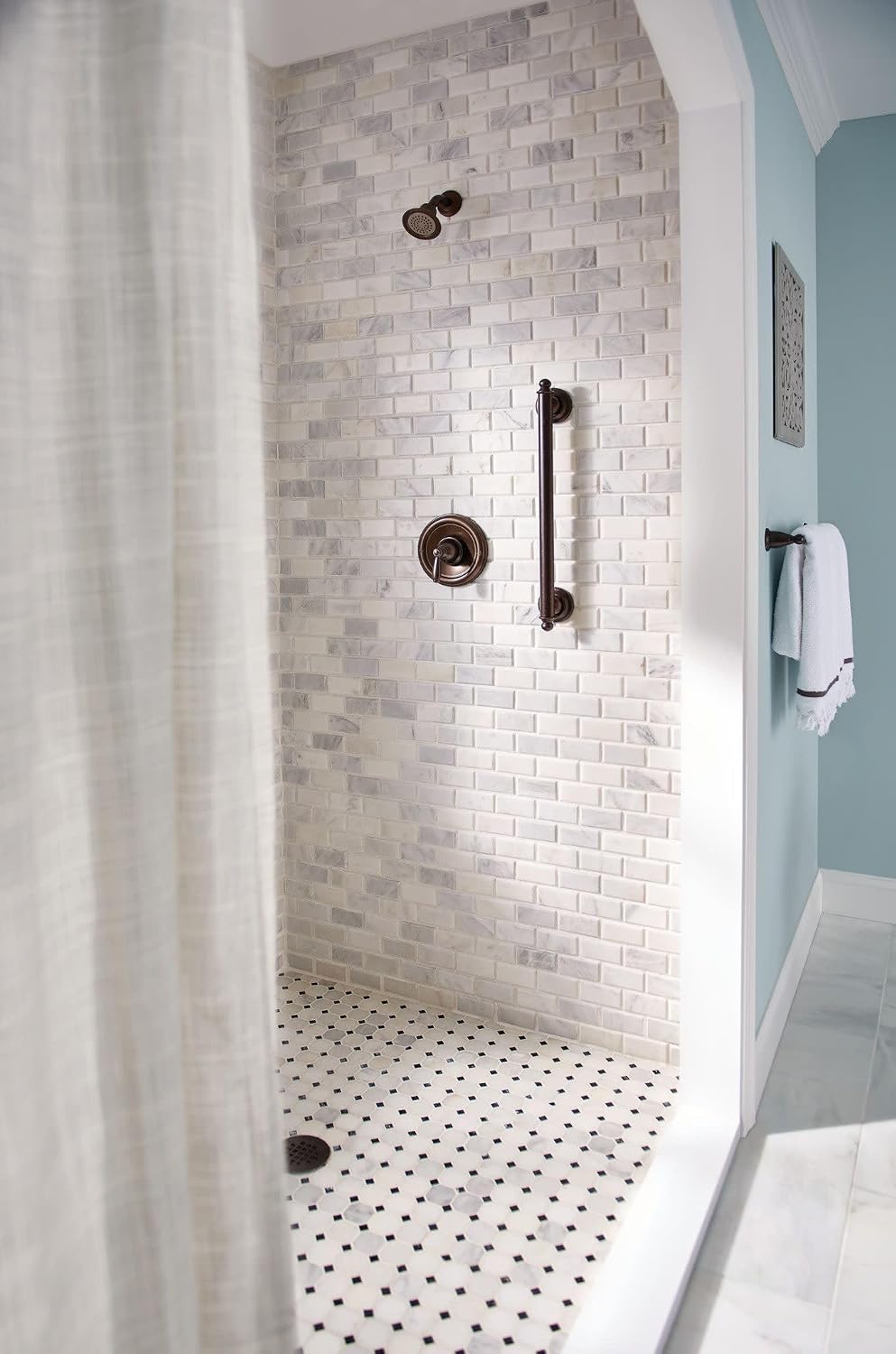 Moen YG2224ORB Bathroom Safety 24-Inch Stainless Steel Traditional Bathroom Grab Bar, Oil-Rubbed Bronze