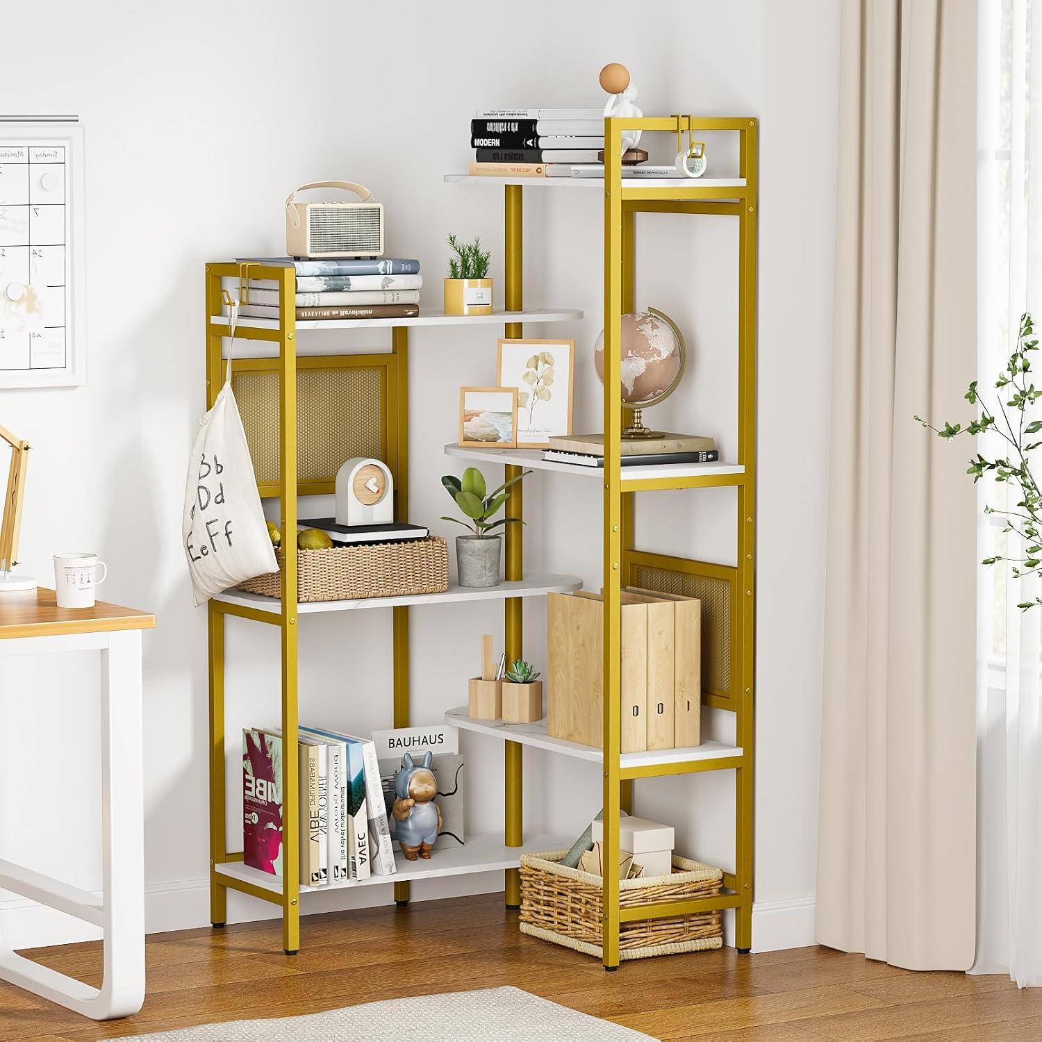 Gezen 6-Tier Ajustable Corner Bookshelf Modern Wood Bookcase for Home Office, Open Standing Shelf with Metal Frame, Wood and Metal Corner Bookcase for Living Room/Study Room/Bedroom(White, Gold)
