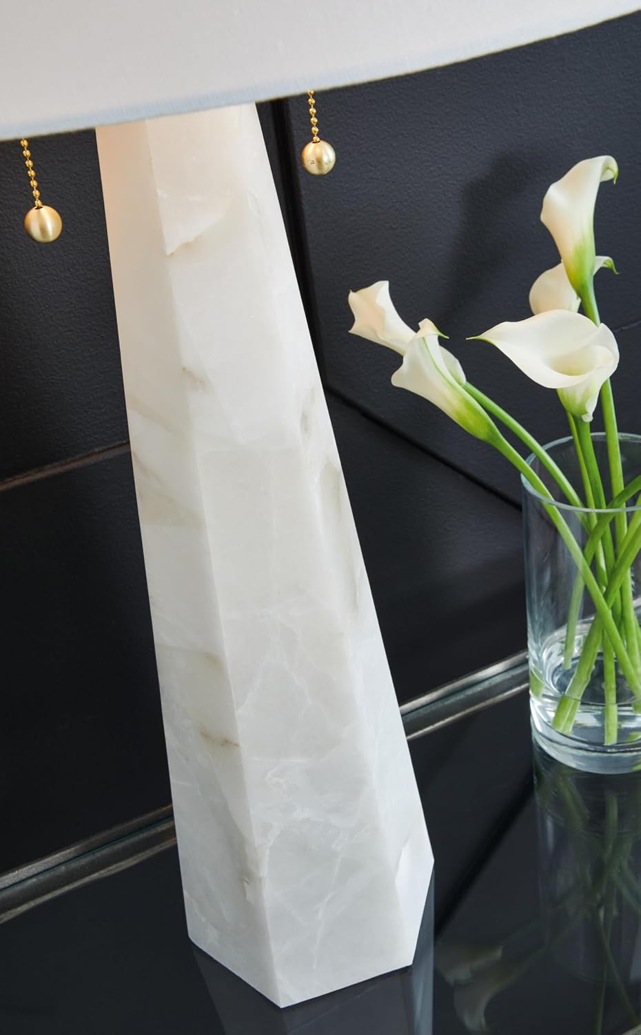 Signature Design by Ashley Laurellen Contemporary Table Lamp with 2 Sockets and Pull Chain Switch, Fabric Shade, Resin and Alabaster, 23.25' High, White