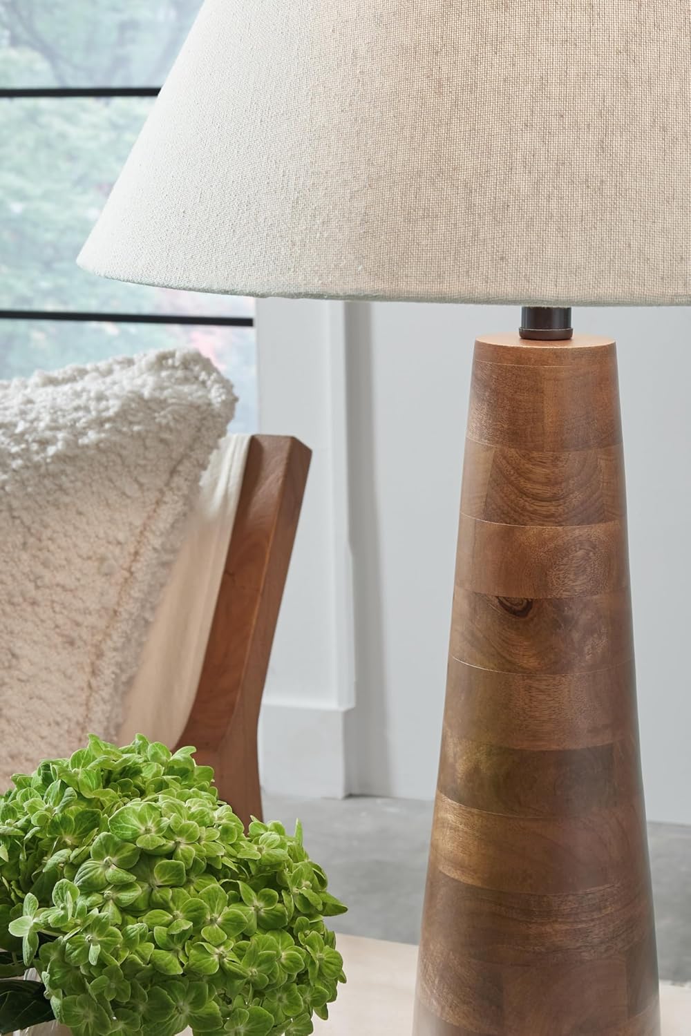 Signature Design by Ashley Danset Casual Contemporary UL Listed Table Lamp with Empire Hardback Fabric Shade and 3-Way Switch, Wood, 30.13' High, Brown