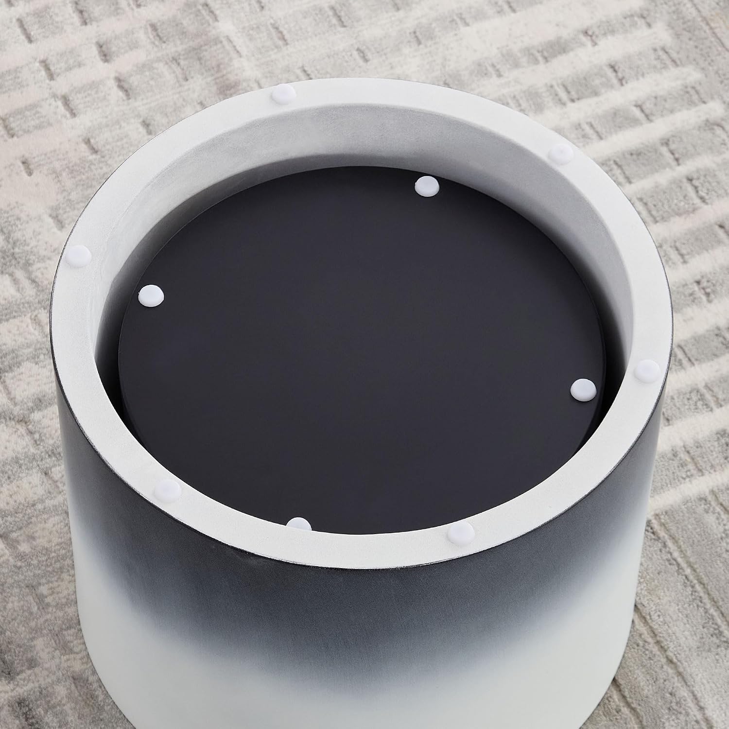WILLIAMSPACE 18.9' Gradient Color Nesting Coffee Table Set of 2 for Living Room, Modern Round Coffee Tables Accent Circle Tea Table Set for Small Space, No Assembling, White + Blue
