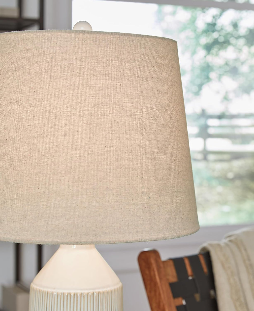 Signature Design by Ashley Willport Modern 26.5' Ceramic Table Lamp, Set of 2, Beige
