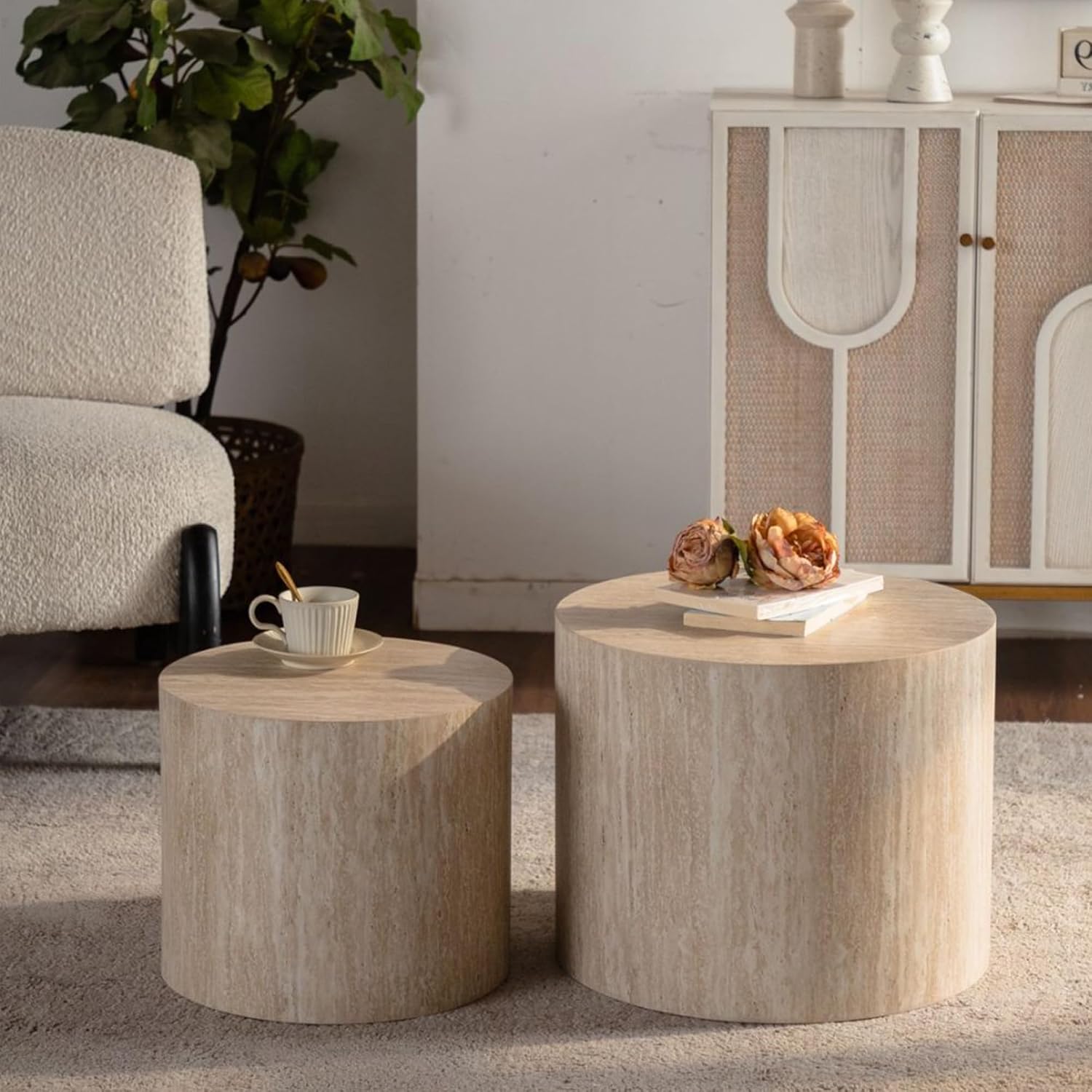 GDFStudio Round Nesting Coffee Table Set of 2, Modern Wooden Accent Side Table, Space Saving Small Circular Tea Coffee Tables and End Tables Sets for Living Room Small Space, No Assembly, Amber