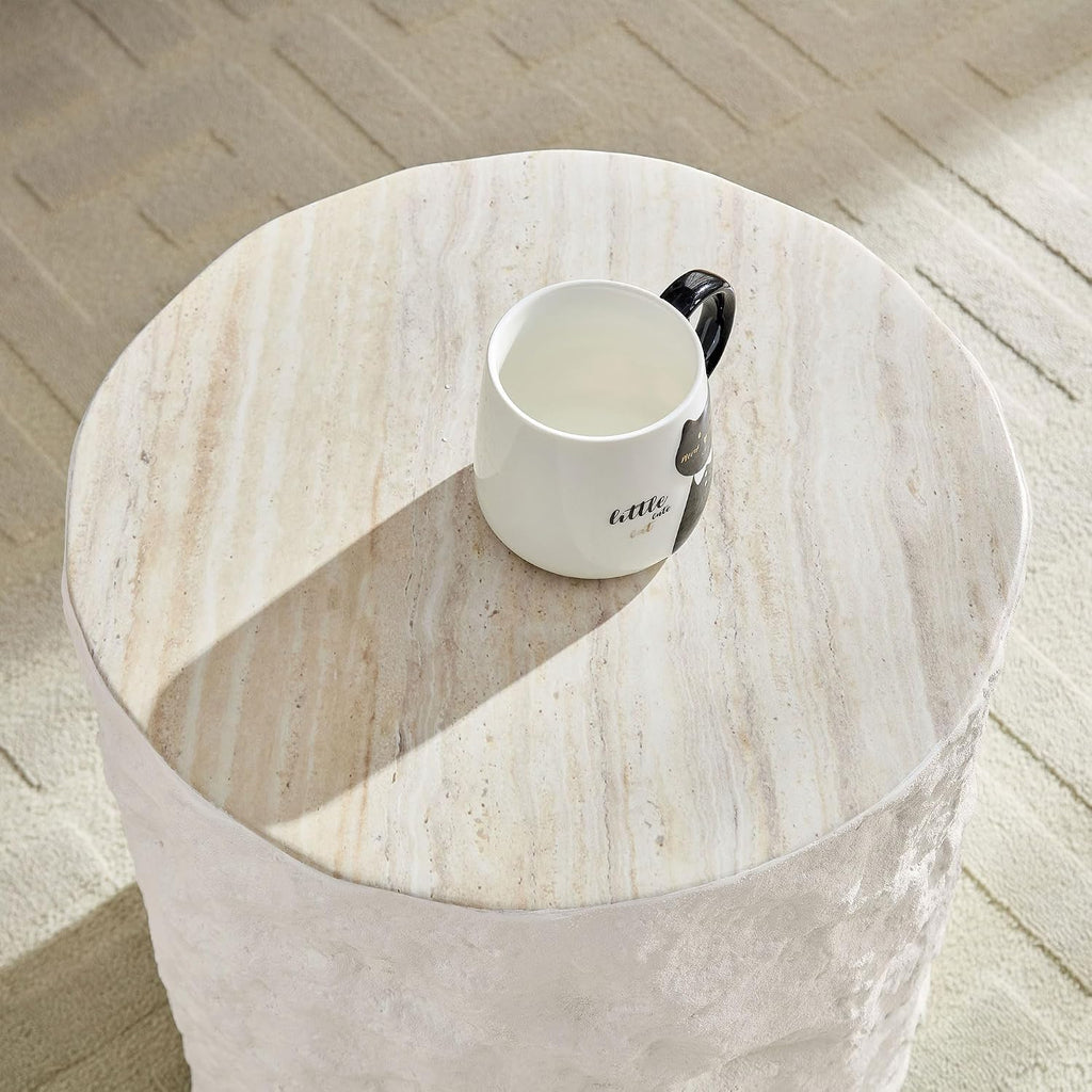WILLIAMSPACE 15.75' Round End Table Side Table with Cement Stone Pattern for Living Room, Modern Circle Fiberglass Small Coffee Sofa Table, No Need Assembly (Beige)