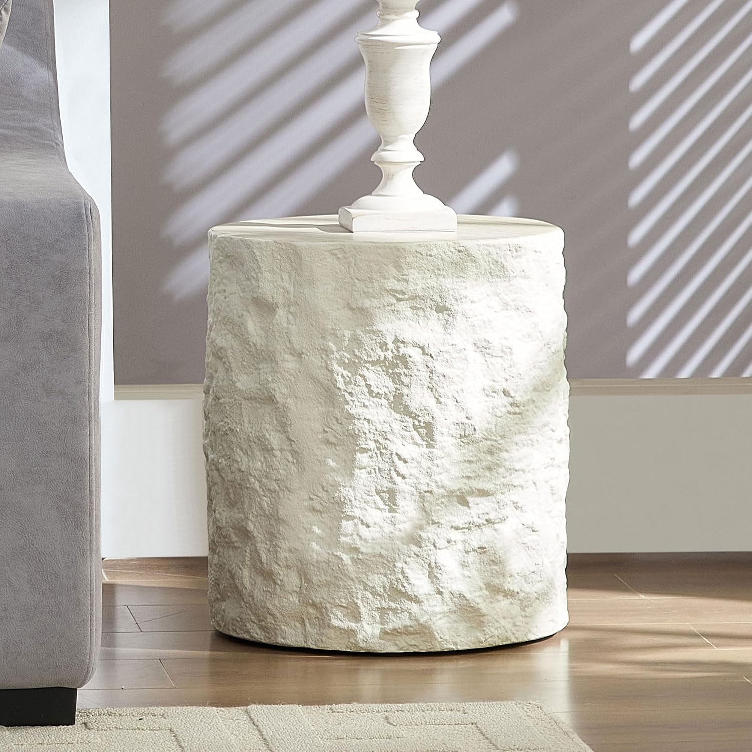 JUSTONE 15.75 ''Round Coffee Table, Accent End Table for Living Room Office Apartment, Modern Minimalist Side Table with Faux Marble Pattern,Ø15.74' x 17.72' H