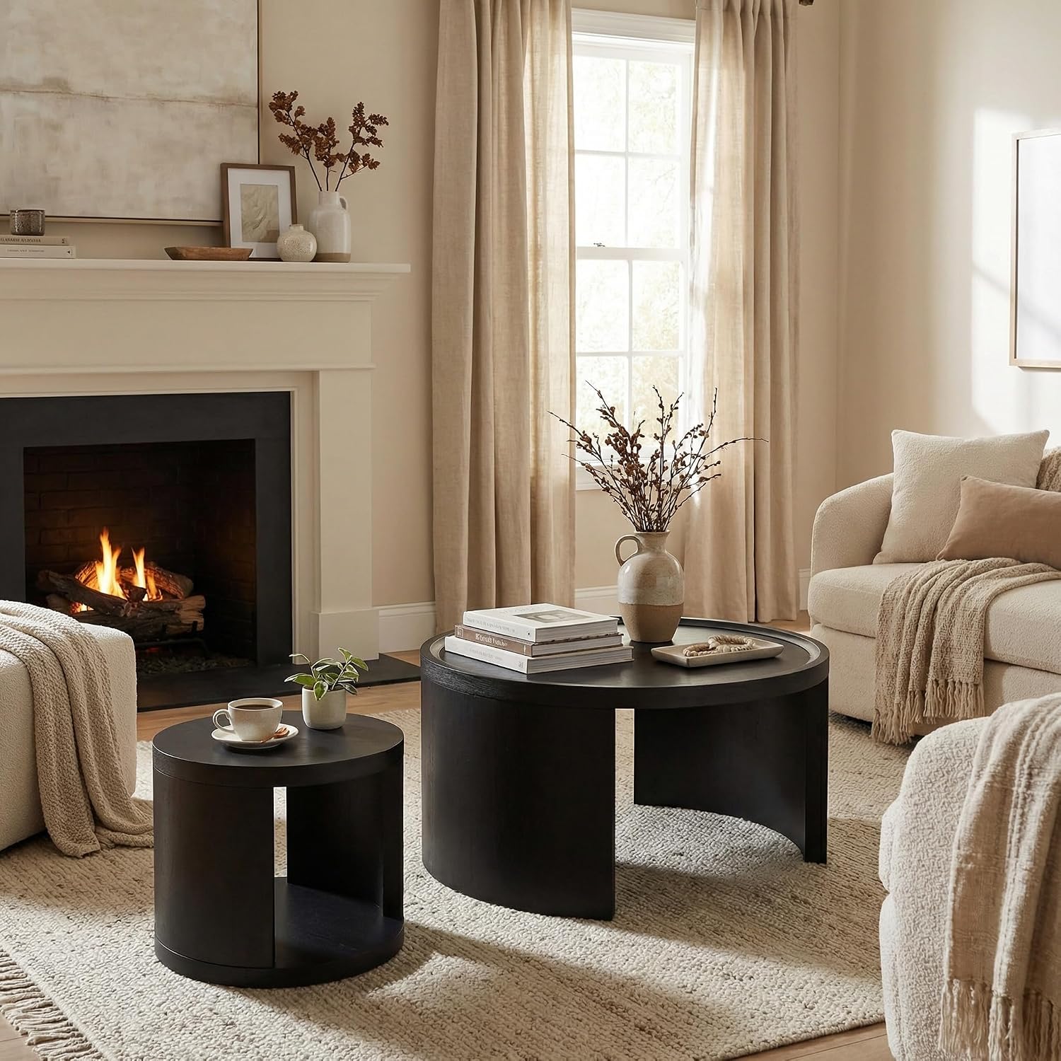 Round Nesting Coffee Table Set of 2, Black Coffee Table, 31.5' Large & 18' Small Low Tables with Wood Top, Center Table for Living Room, Bedroom, Minimalist Center Table Set