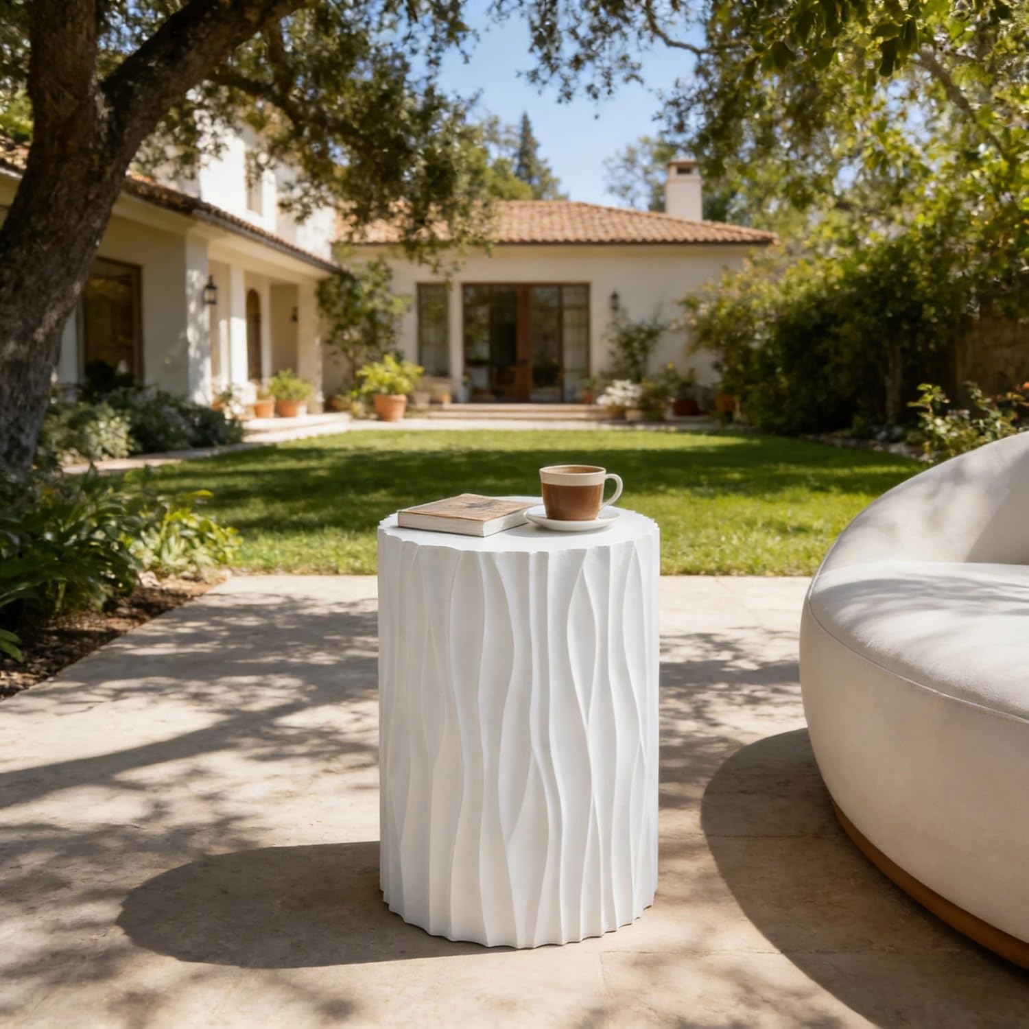 WILLIAMSPACE 15.75' Round Side Table with Wavy Fluted for Indoor & Outdoor, Modern Travertine Faux Marble Stone Small Coffee Table End Table, Magnesium Oxide, No Assembly, White