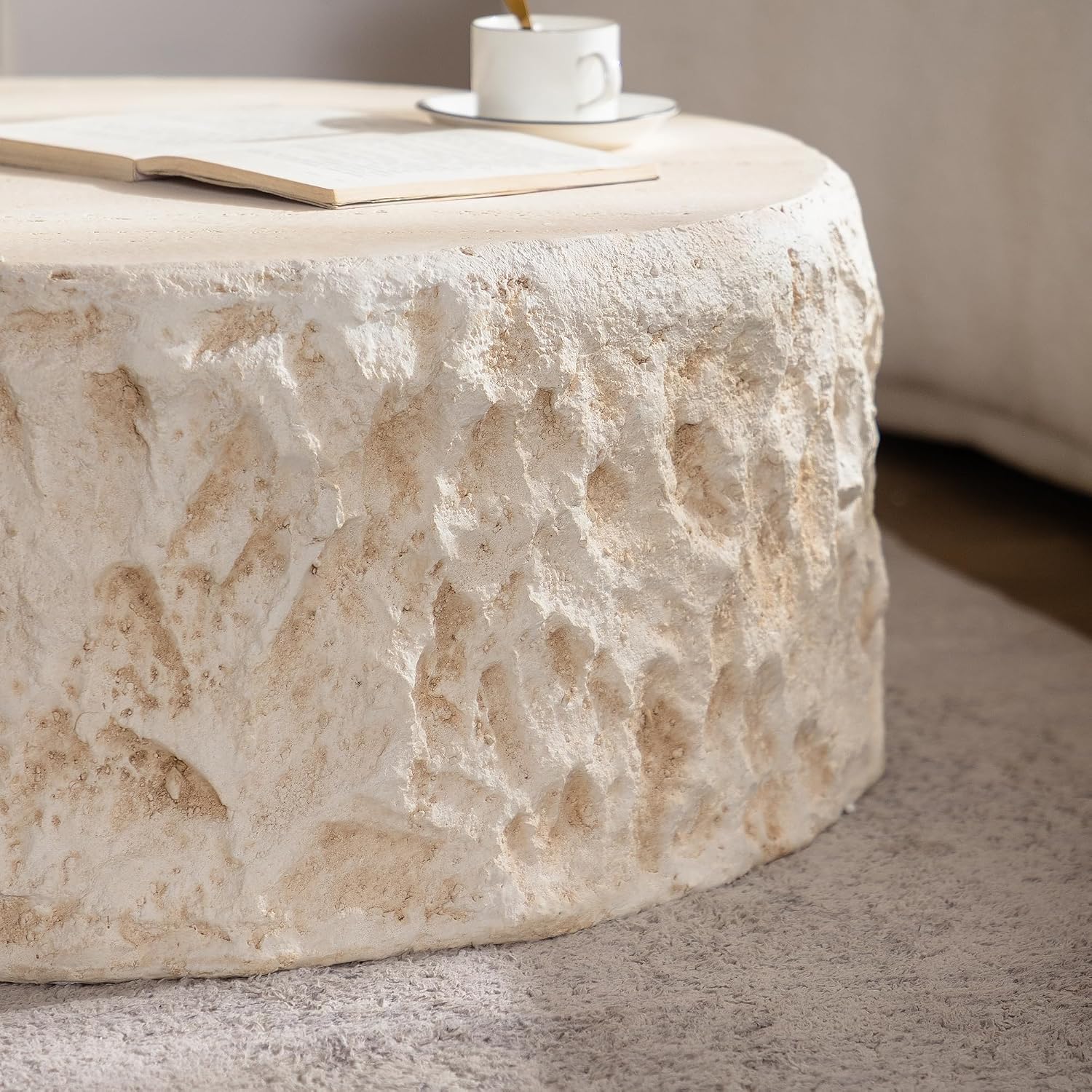 WILLIAMSPACE 31.5' Round Coffee Table Magnesium Oxide Centre Table, Mid-Century Modern Faux Stone Tea Table for Living Room Apartment, No Need Assembly - Amber, Beige