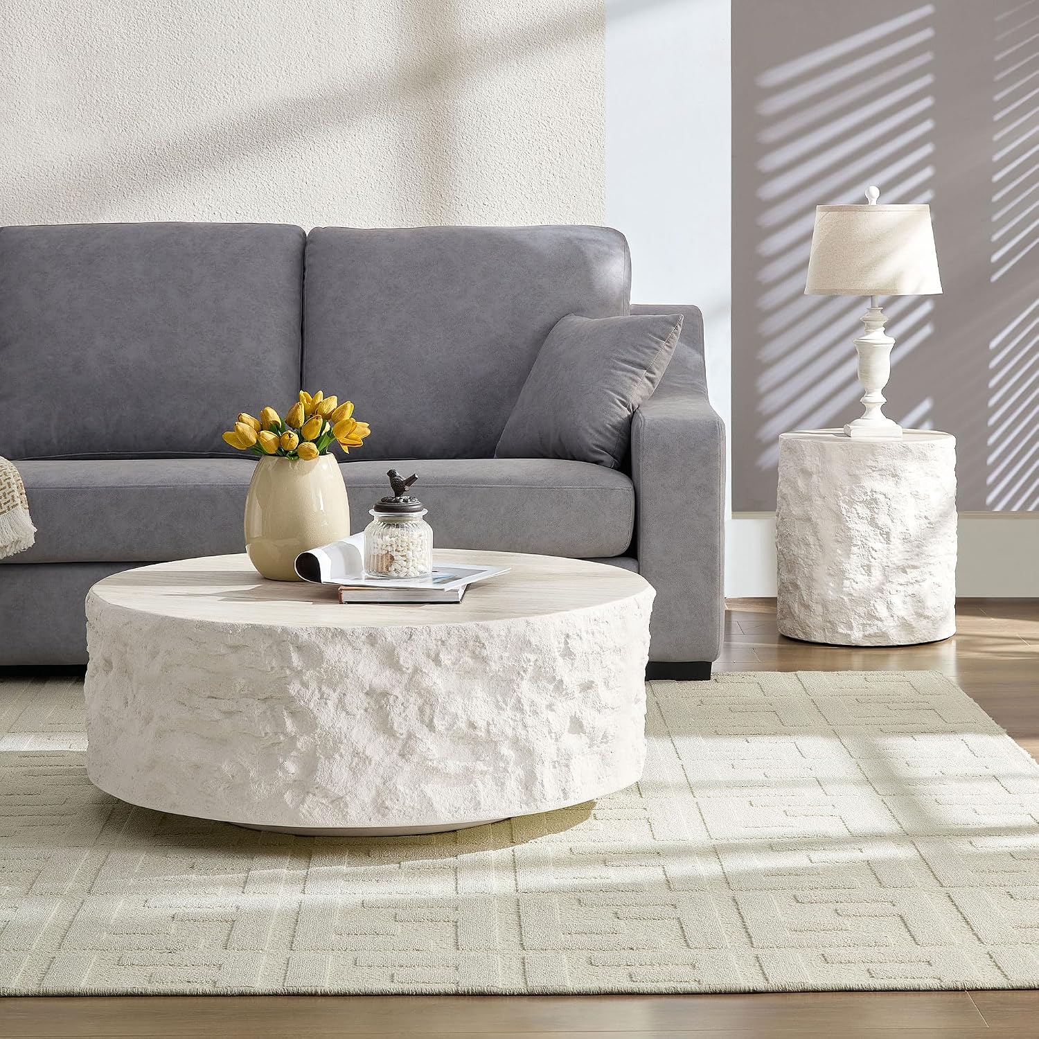 15.75' Modern Round Coffee Table, Accent End Table for Living Room, Faux Marble Stone Minimalist Side Table, Circle Center Table for Bedroom Apartment Office, No Need Assembly, Beige