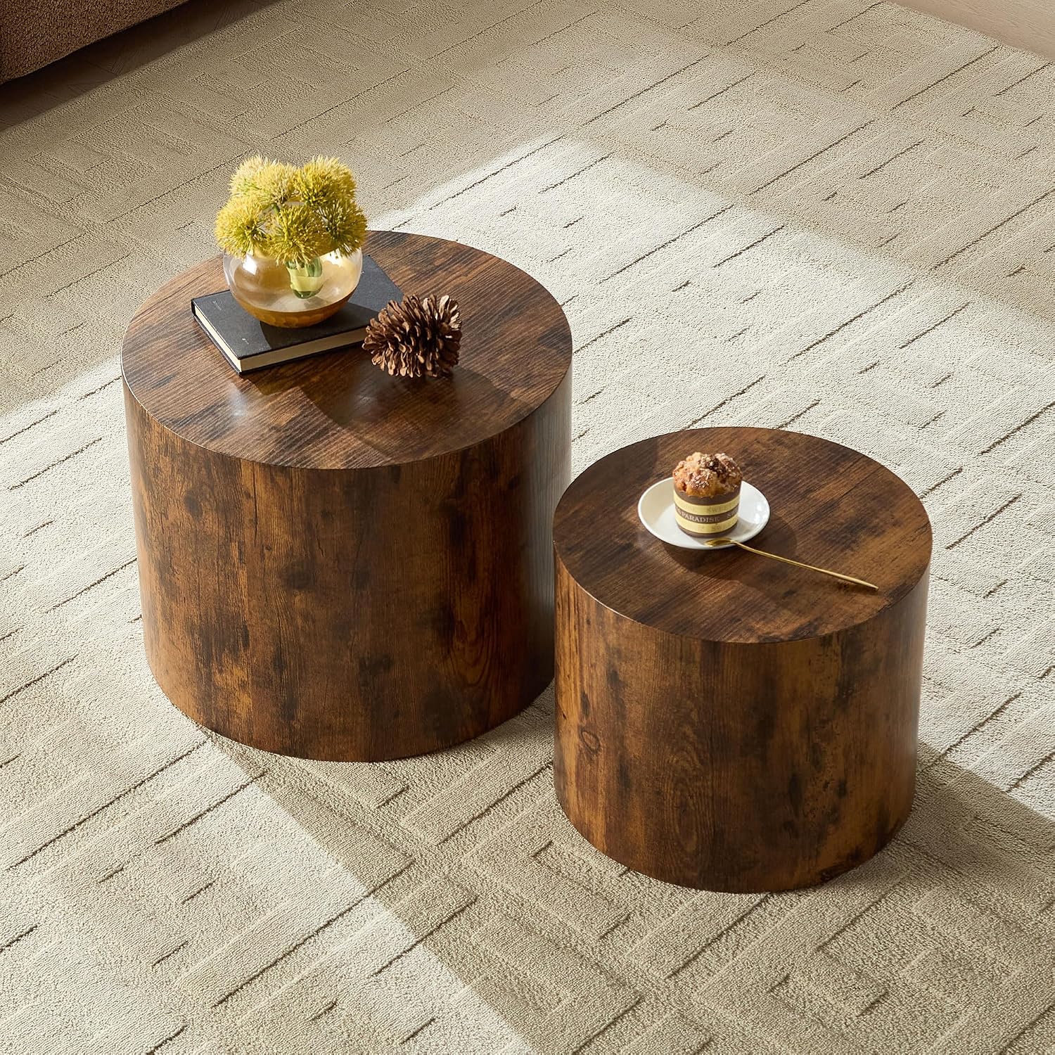 WILLIAMSPACE 18.9' Round Nesting Coffee Table Set of 2, Modern Wooden Coffee Tables Small Circle Center Table for Living Room, Accent End Table Set, No Assembling (Dark Brown)