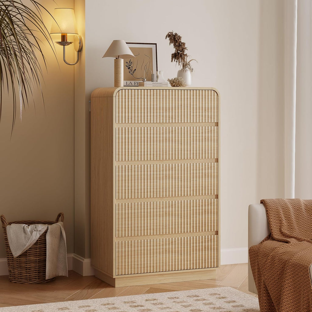 BORNOON Tall Dresser for Bedroom with 5 Drawers, Fluted Chest of Drawers with Round Curved Corner, Hidden Handles, Modern Wood Storage Organizer for Bedroom, Nursery, Living Room