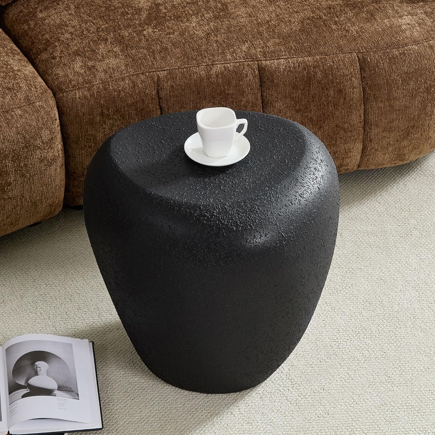 WILLIAMSPACE 19.29' End Table Side Table with Grainy Matte Rocks Pattern, Modern Circle Fiberglass Small Coffee Sofa Table, No Need Assembly (Black)