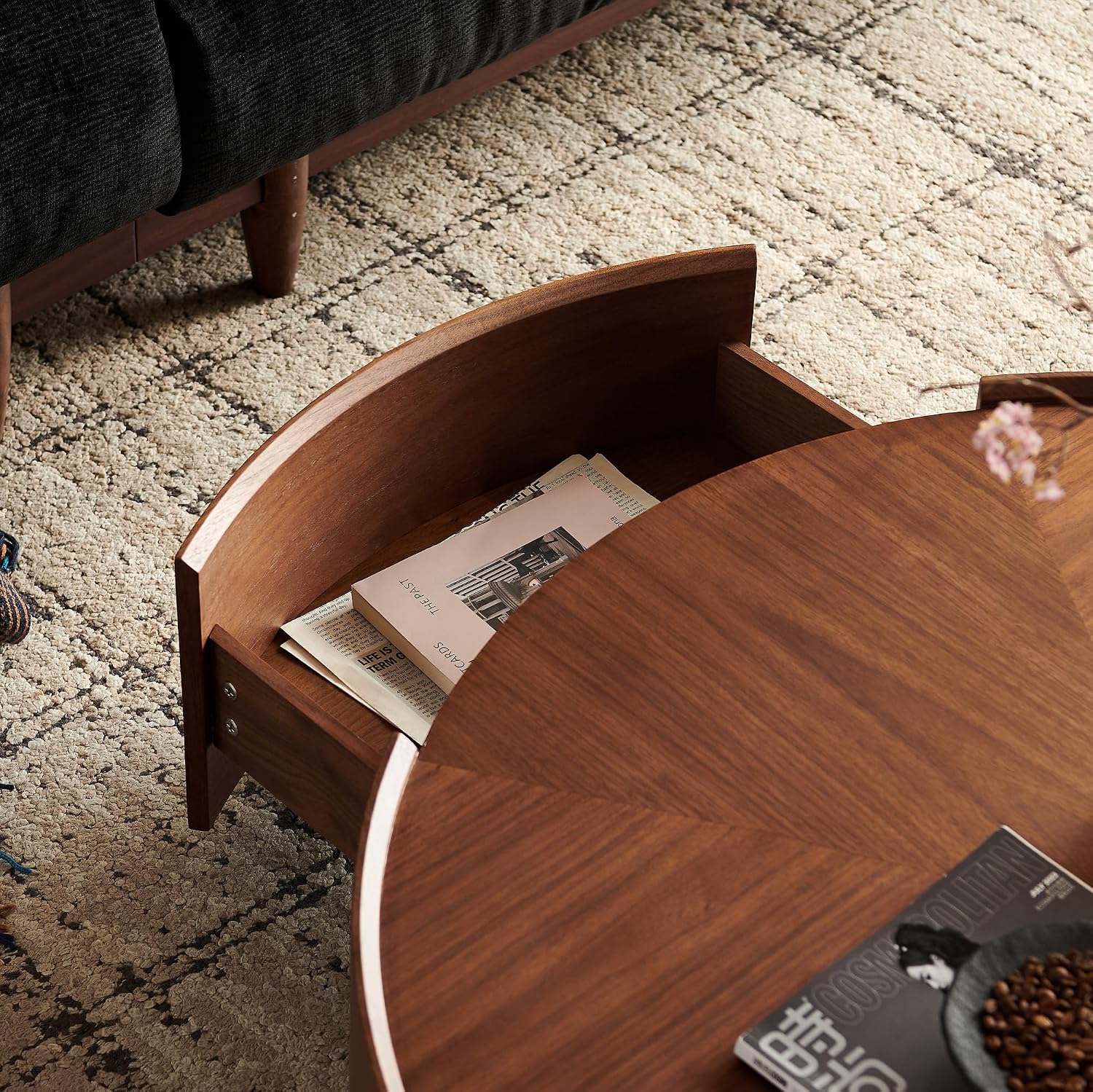 SSLine 39.4-Inch Round Coffee Table with Storage Drawers,Fully Assembled Wooden Coffee Table with Solid Wood Veneered Mid-Century Modern Cocktail Center Tables for Living Room Office Apartment,Walnut