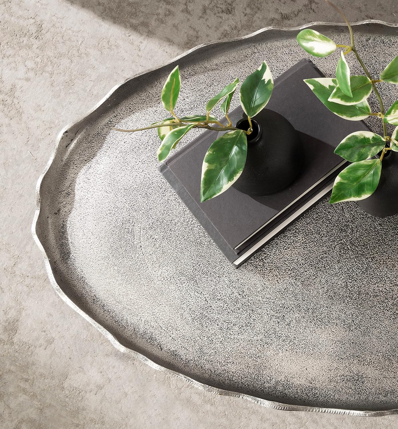 Kate and Laurel Alessia Modern Glam Oval Coffee Table, 34 x 20 x 15, Silver, Metal Living Room Table for Storage and Display with Antique Deckled Edge Detailing